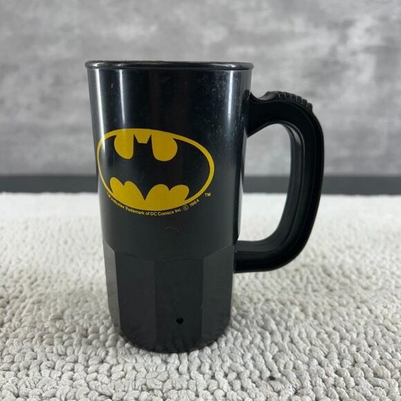 Vintage Batman Mug Super Hero Comic Book DC Comics Black Yellow Bat Wing Symbol - Picture 2 of 6